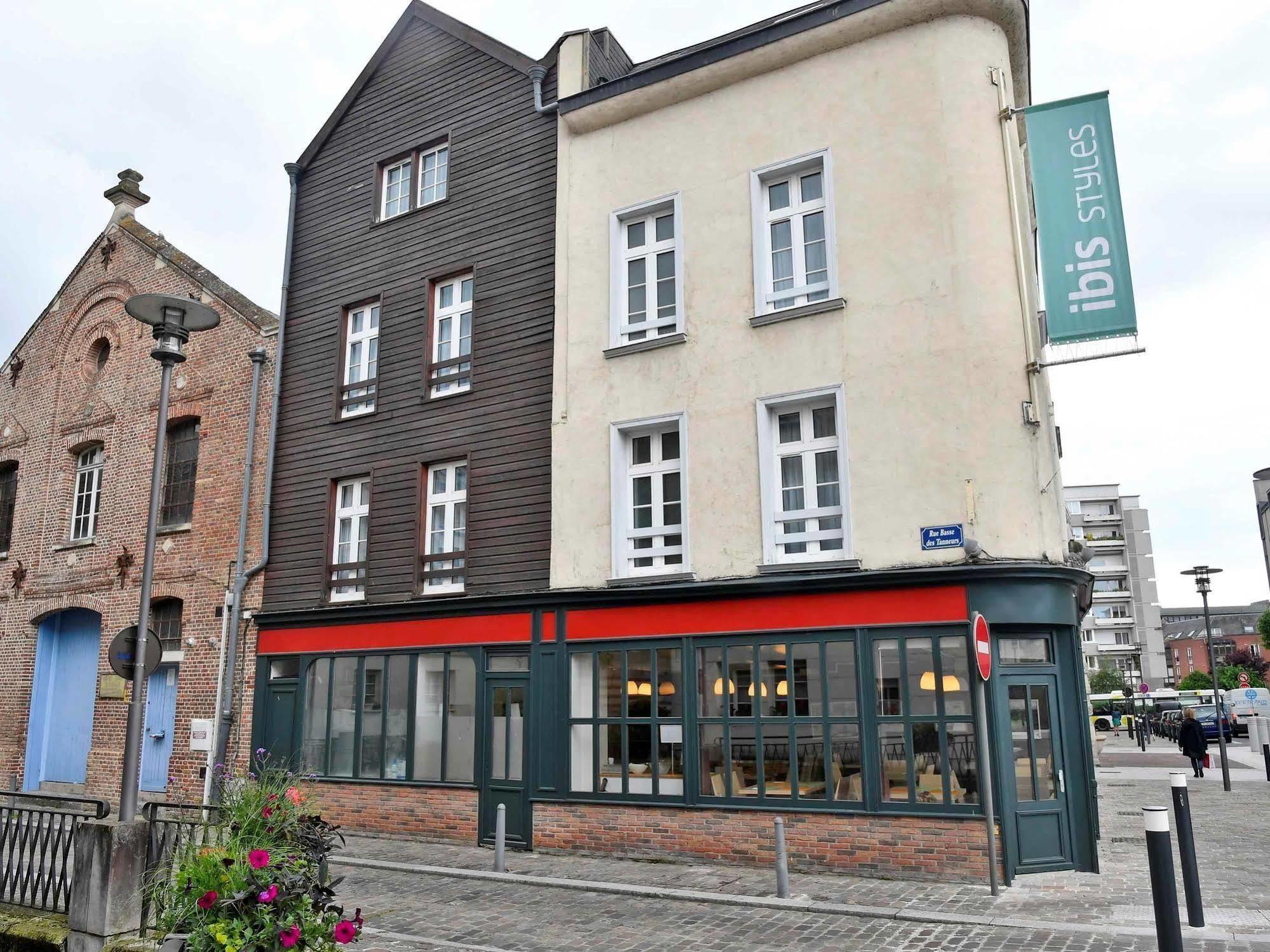 Ibis Styles Amiens Cathedrale Hotel Exterior photo